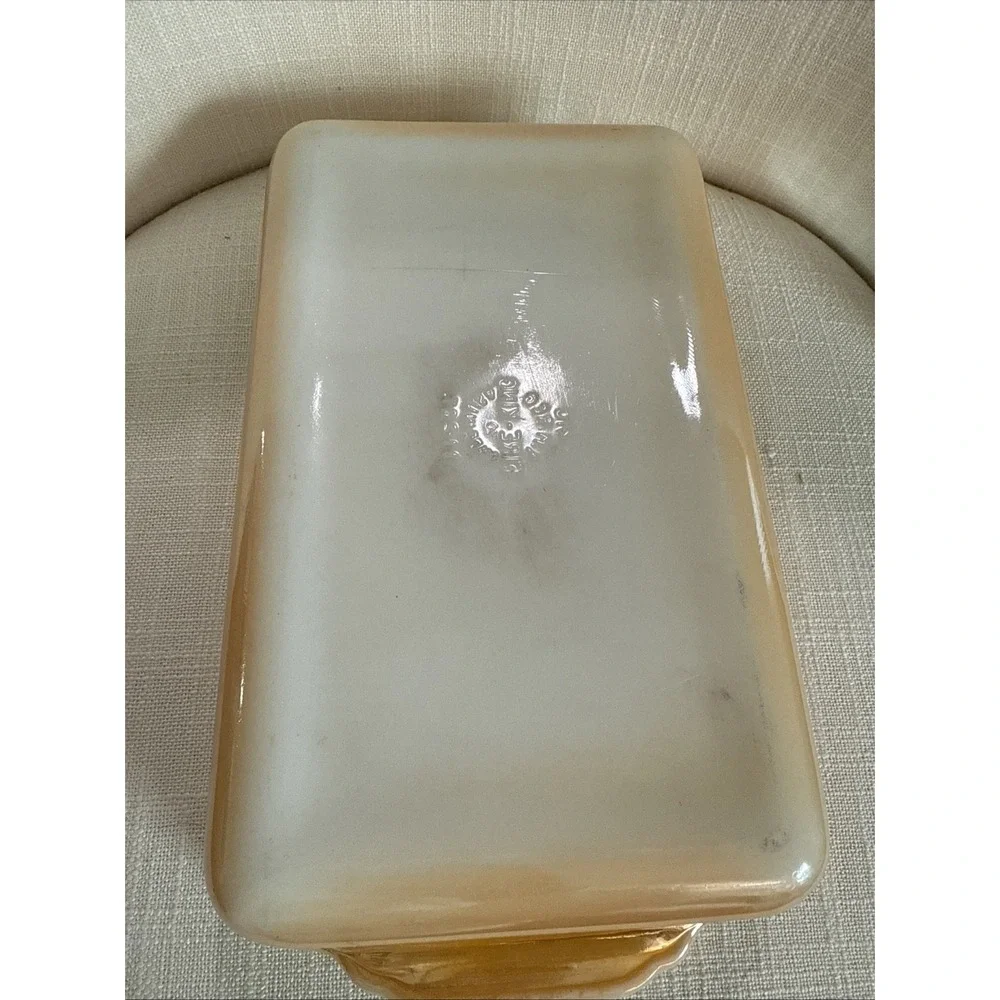 Vintage Fire King 1.5 Qt Casserole Dish #410 in Peach Lustre Made in the USA‎